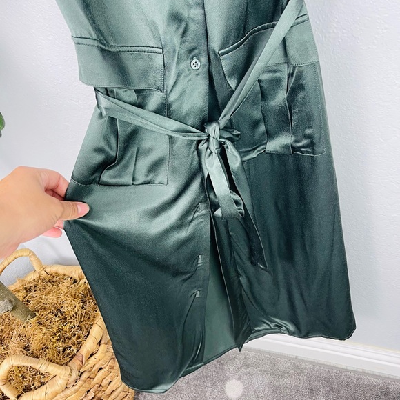NWOT Rails Cadence Button Down Forest Green Shiny Satin Dress - Picture 3 of 9